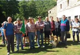 Un evento a Valmala con gli Alpini dell'Ana Busca e alcuni amministratori comunali